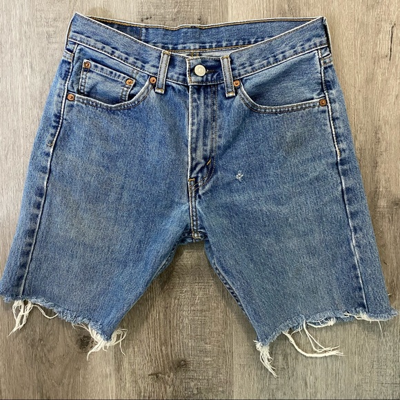 Levi’s 505 Men’s Shorts W30 L32 - Picture 1 of 4